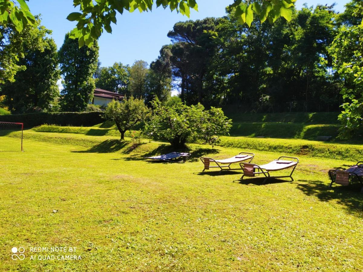 "La Selvetta" Bed And Breakfast Buguggiate エクステリア 写真