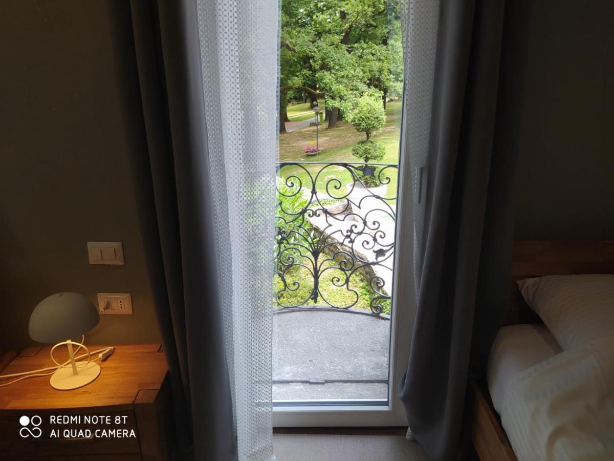 "La Selvetta" Bed And Breakfast Buguggiate エクステリア 写真