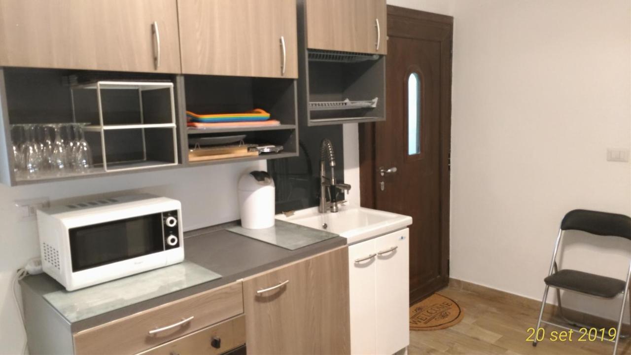 "La Selvetta" Bed And Breakfast Buguggiate エクステリア 写真