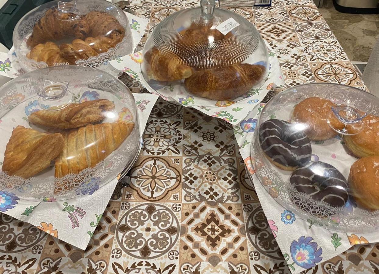 "La Selvetta" Bed And Breakfast Buguggiate エクステリア 写真