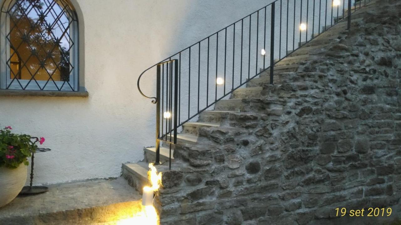 "La Selvetta" Bed And Breakfast Buguggiate エクステリア 写真