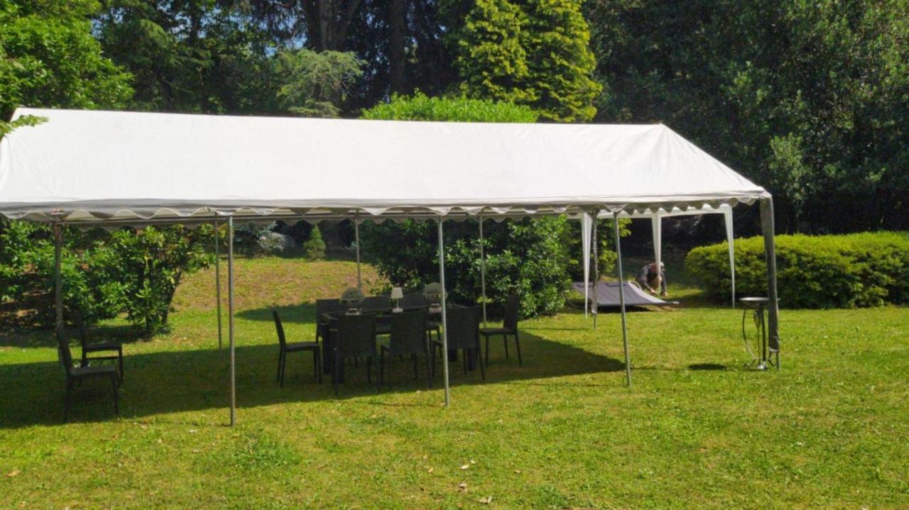 "La Selvetta" Bed And Breakfast Buguggiate エクステリア 写真